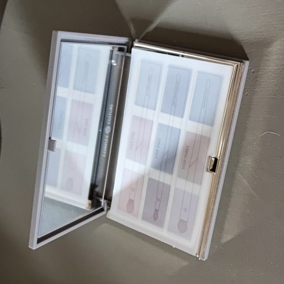 Complex Culture Brand Eye Shadow Eyeshadow Palette Make Up Browns Mica NEW NWT - Picture 4 of 8